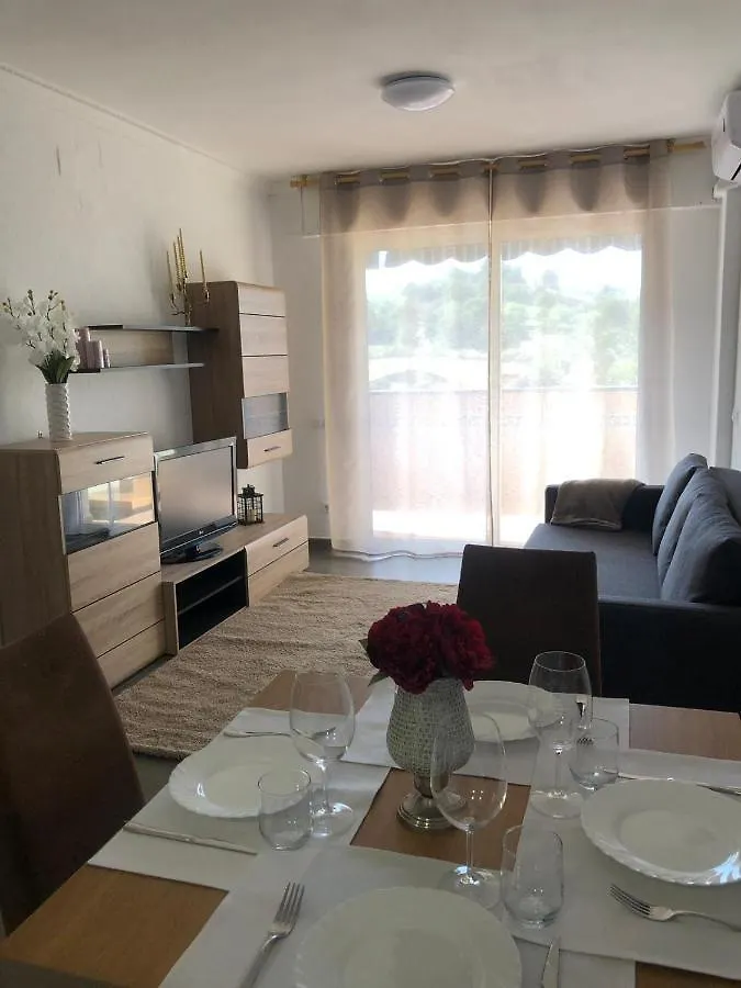 Excelente Apartamento La Pineda Lägenhet